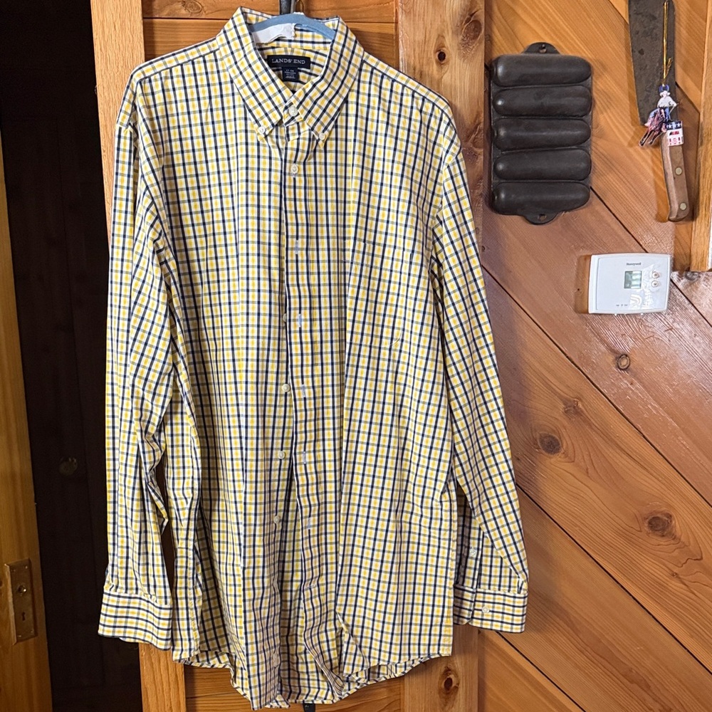 Lands' End Men's Checkered Yellow and Blue Shirt
